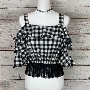 NWOT Buffalo Plaid Crop Tassel Top Medium